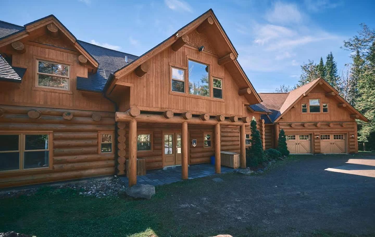Executive Plus 44 - Majestic Log Chalet With Hot Tub Sauna Heated Pool And Close To Activities Mille-Isles Luaran gambar