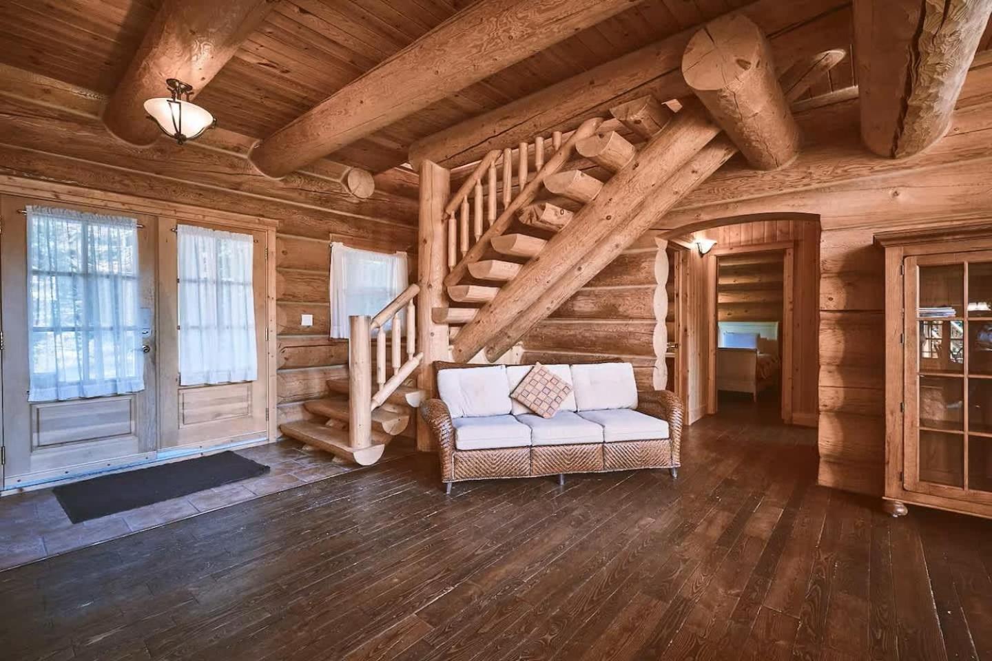 Executive Plus 44 - Majestic Log Chalet With Hot Tub Sauna Heated Pool And Close To Activities Mille-Isles Luaran gambar